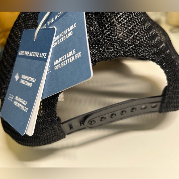 NWT Tommy Bahama hat unisex one size multicolor snap back mesh cap lobster - Picture 4 of 6